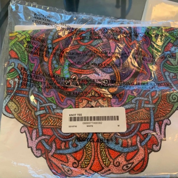 supreme knot tee white